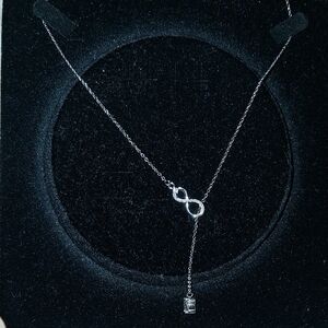 Elegant Silver Infinity Necklace